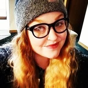 Meet your Posher, Casey